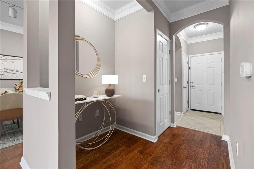 2 bedroom, 2 bathroom, 1,168 sq ft condominium for sale at 1850 Cotillion Drive 1006, Atlanta, GA 30338 — photo 6