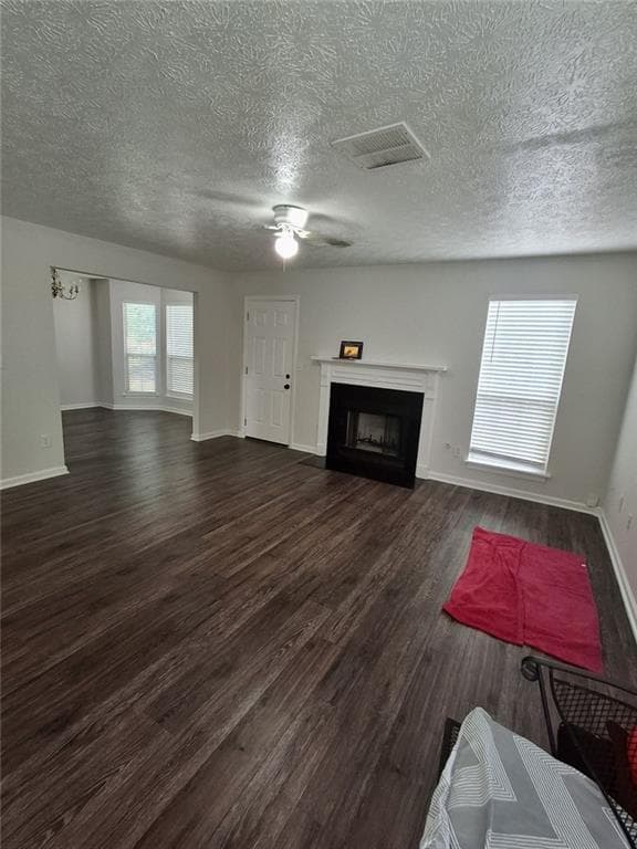 3 bedroom, 3 bathroom, 1,891 sq ft single family residence for rent at 1110 Winter Park Lane, Norcross, GA 30093 for $2,175 a month — photo 2
