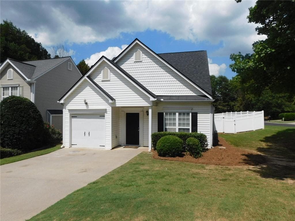 3 bedroom, 3 bathroom, 1,634 sq ft single family residence for rent at 202 Woodland Way, Canton, GA 30114 for $1,995 a month — photo 1 of 22