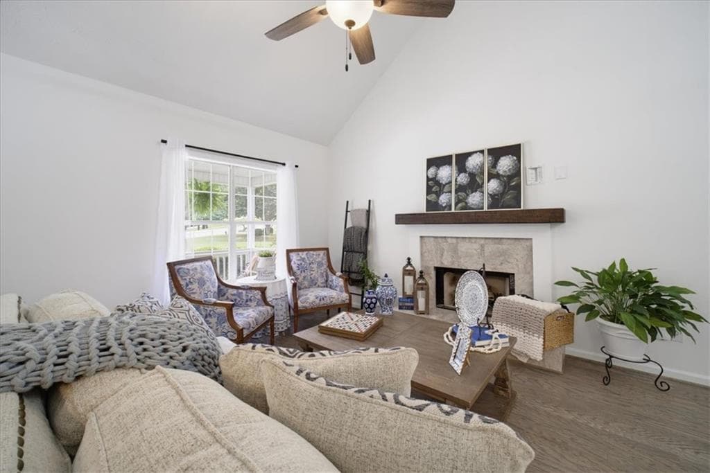 4 bedroom, 3 bathroom, 2,530 sq ft single family residence for sale at 7425 Hickory Bluff Drive, Cumming, GA 30040 — photo 7