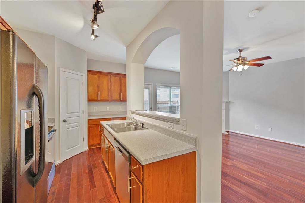 3 bedroom, 3 bathroom, 1,728 sq ft townhouse for rent at 2187 Oakland Grove Place, Lawrenceville, GA 30044 for $2,200 a month — photo 9