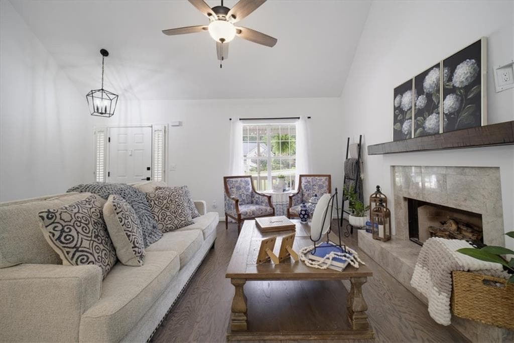 4 bedroom, 3 bathroom, 2,530 sq ft single family residence for sale at 7425 Hickory Bluff Drive, Cumming, GA 30040 — photo 10