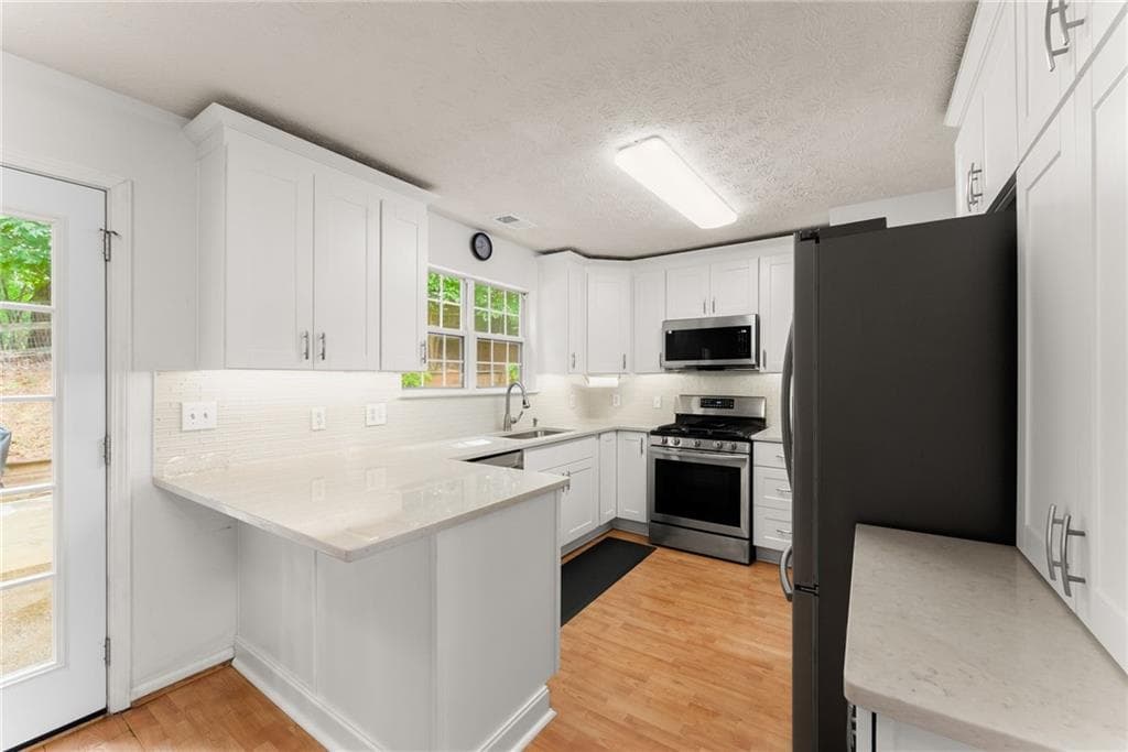 3 bedroom, 3 bathroom, 1,945 sq ft single family residence under contract at 4259 Revere Walk, Kennesaw, GA 30144 — photo 5