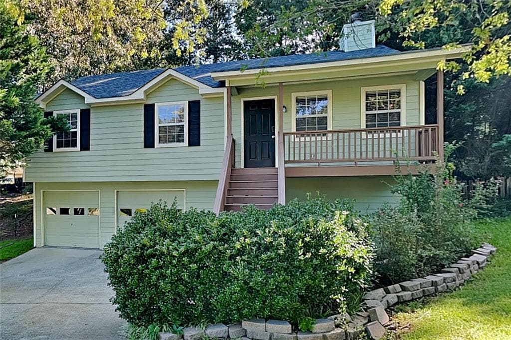 3 bedroom, 2 bathroom, 1,728 sq ft single family residence for rent at 3784 Cherokee Overlook Drive, Canton, GA 30115 for $1,900 a month — photo 1 of 19