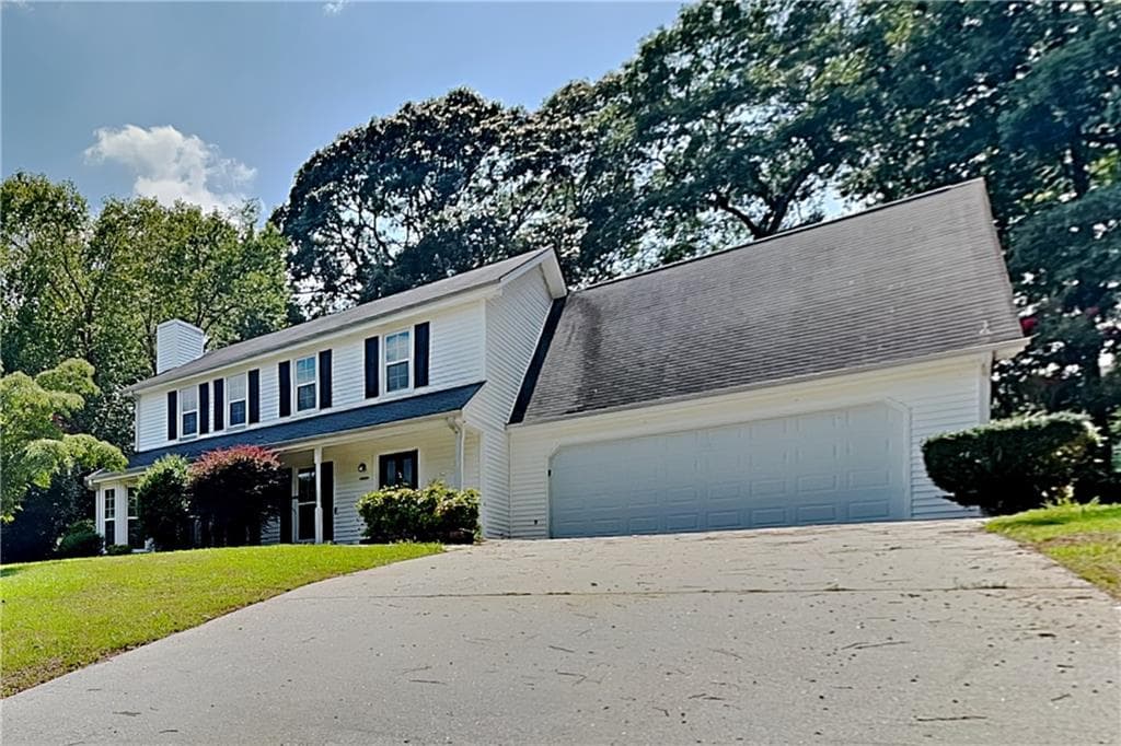 4 bedroom, 3 bathroom, 1,920 sq ft single family residence for rent at 2245 Huntington Drive, Loganville, GA 30052 for $2,245 a month