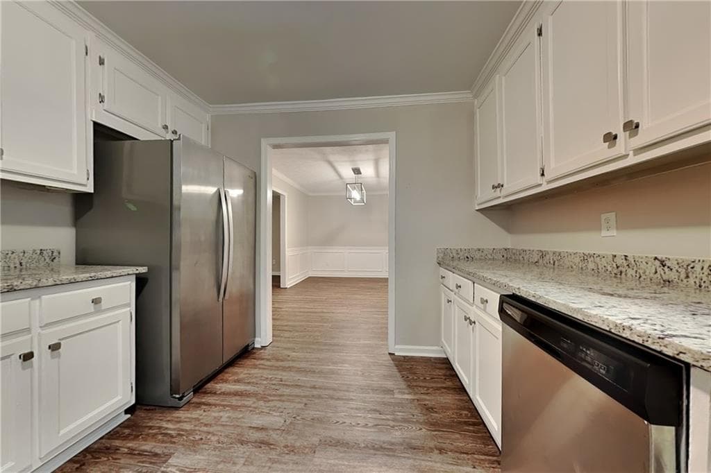 4 bedroom, 3 bathroom, 1,920 sq ft single family residence for rent at 2245 Huntington Drive, Loganville, GA 30052 for $2,245 a month — photo 4
