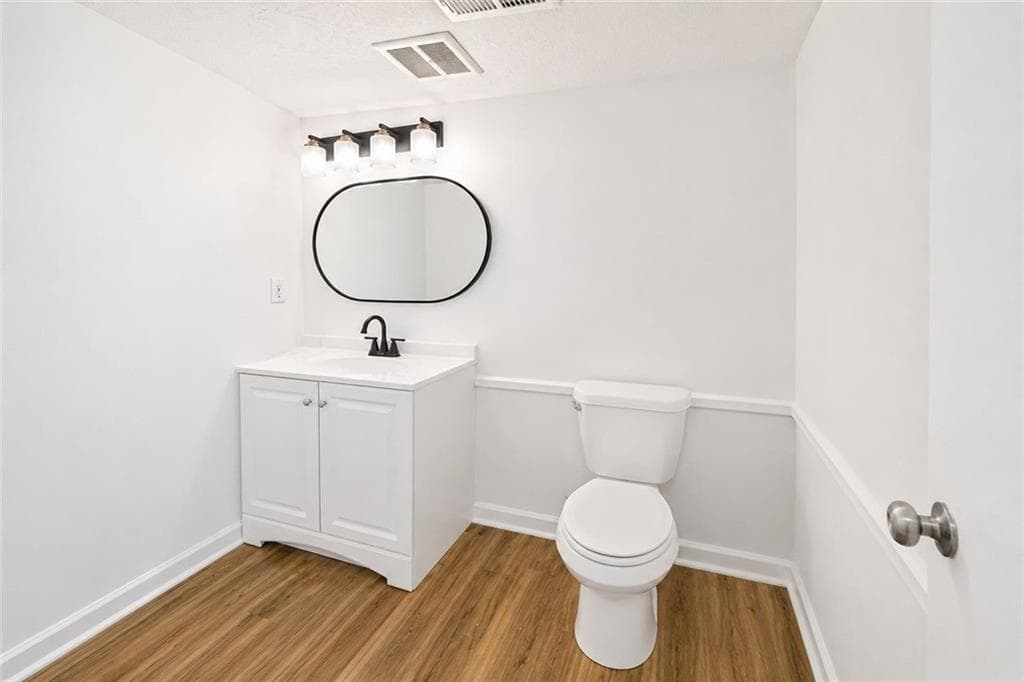 2 bedroom, 2 bathroom, 1,307 sq ft townhouse for sale at 1012 Sexton Drive 5, Stone Mountain, GA 30083 — photo 4