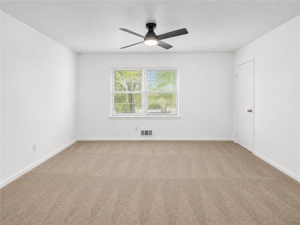 2 bedroom, 2 bathroom, 1,307 sq ft townhouse for sale at 1012 Sexton Drive 5, Stone Mountain, GA 30083 — photo 9