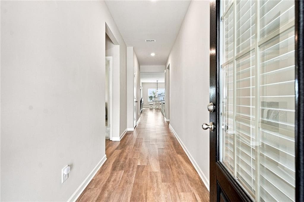 3 bedroom, 2 bathroom, 1,656 sq ft single family residence for rent at 1059 Towne Mill Crossing, Canton, GA 30114 for $2,300 a month — photo 4