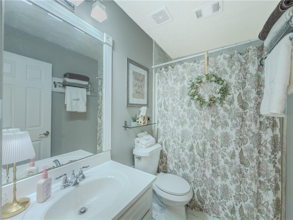 3 bedroom, 2 bathroom, 1,577 sq ft single family residence for sale at 1505 Nunnally Way, Monroe, GA 30655 — photo 7