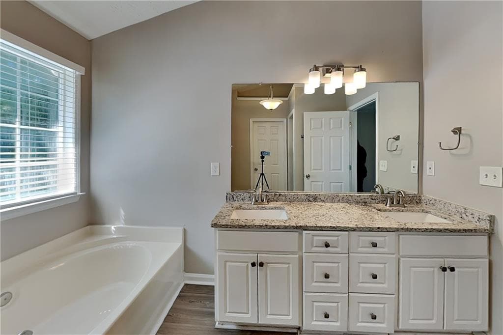 5 bedroom, 4 bathroom, 3,208 sq ft single family residence for rent at 1620 Berryhill Road, Cumming, GA 30041 for $2,780 a month — photo 10