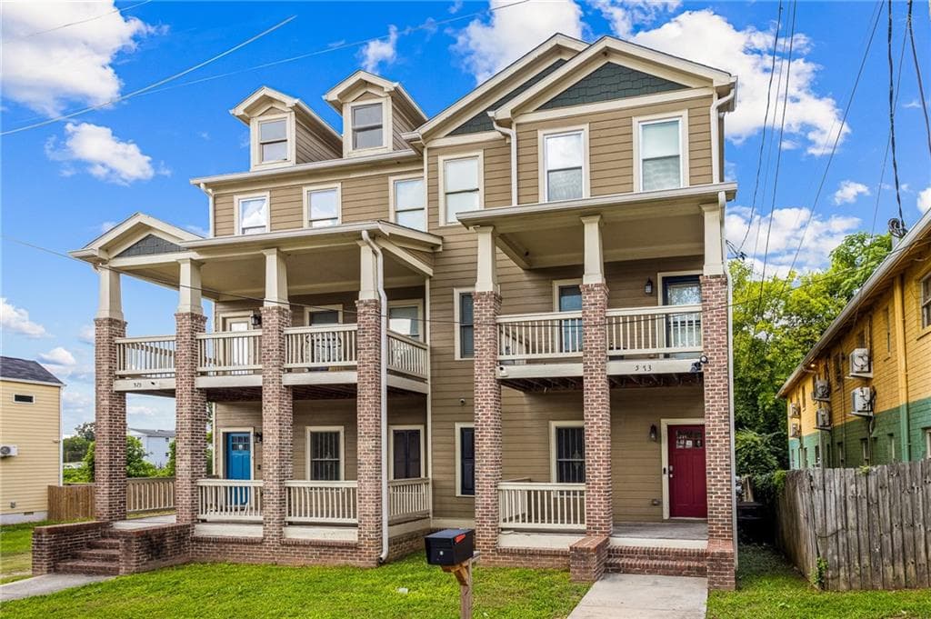 4 bedroom, 4 bathroom, 1,910 sq ft townhouse for sale at 573 Ira Street, Atlanta, GA 30312 — photo 1 of 18