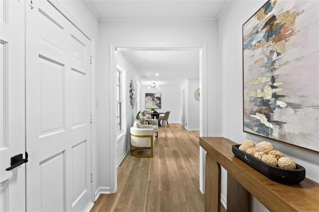 3 bedroom, 2 bathroom, 1,556 sq ft single family residence under contract at 4607 Bexley Dr, Stone Mountain, GA 30083 — photo 6