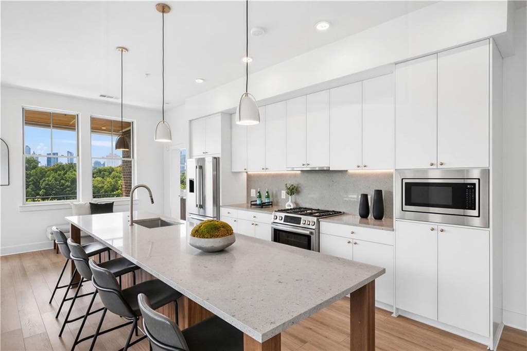 3 bedroom, 3 bathroom, 1,712 sq ft condominium for sale at 675 Drewry Street 402, Atlanta, GA 30306 — photo 5