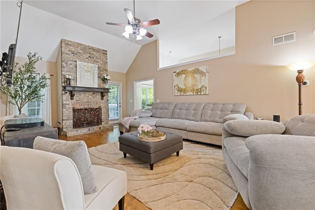 4 bedroom, 4 bathroom, 2,463 sq ft single family residence under contract at 1620 Audreys Ridge, Monroe, GA 30656 — photo 4