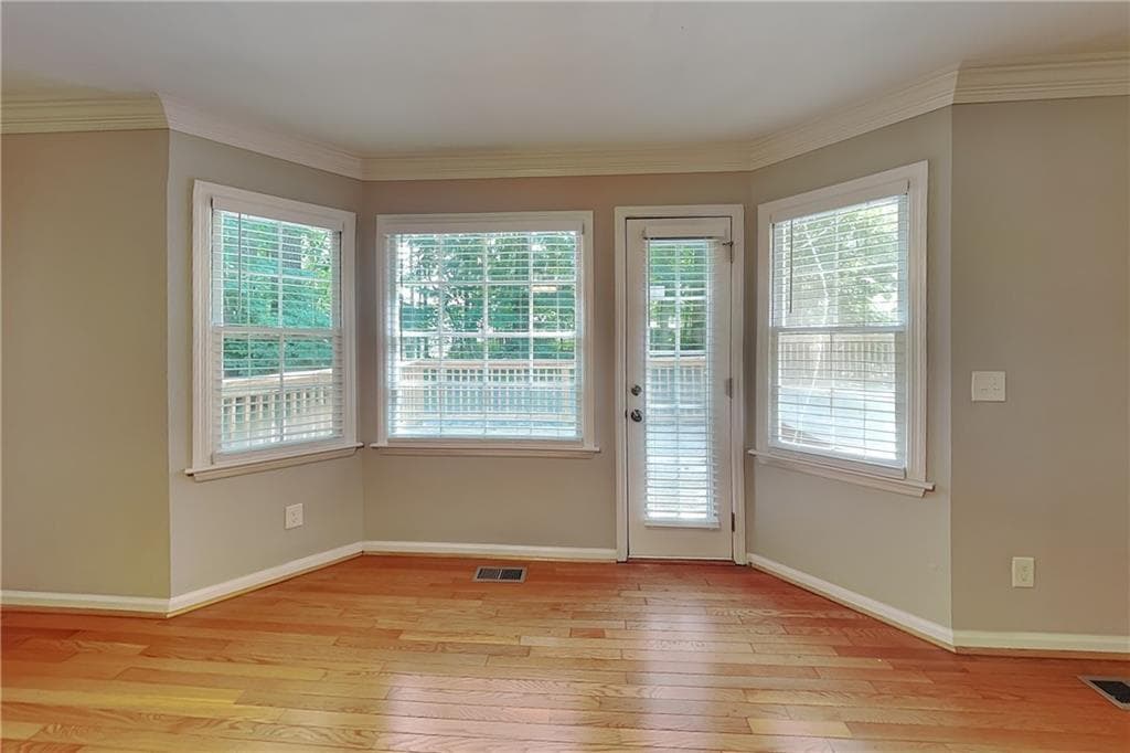 4 bedroom, 3 bathroom, 2,716 sq ft single family residence for rent at 3371 Chatsworth Way, Powder Springs, GA 30127 for $2,525 a month — photo 2