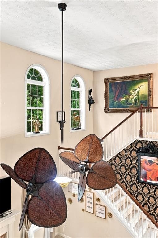 5 bedroom, 4 bathroom, 3,213 sq ft single family residence for sale at 165 Babbling Brook Drive, Mcdonough, GA 30252 — photo 9