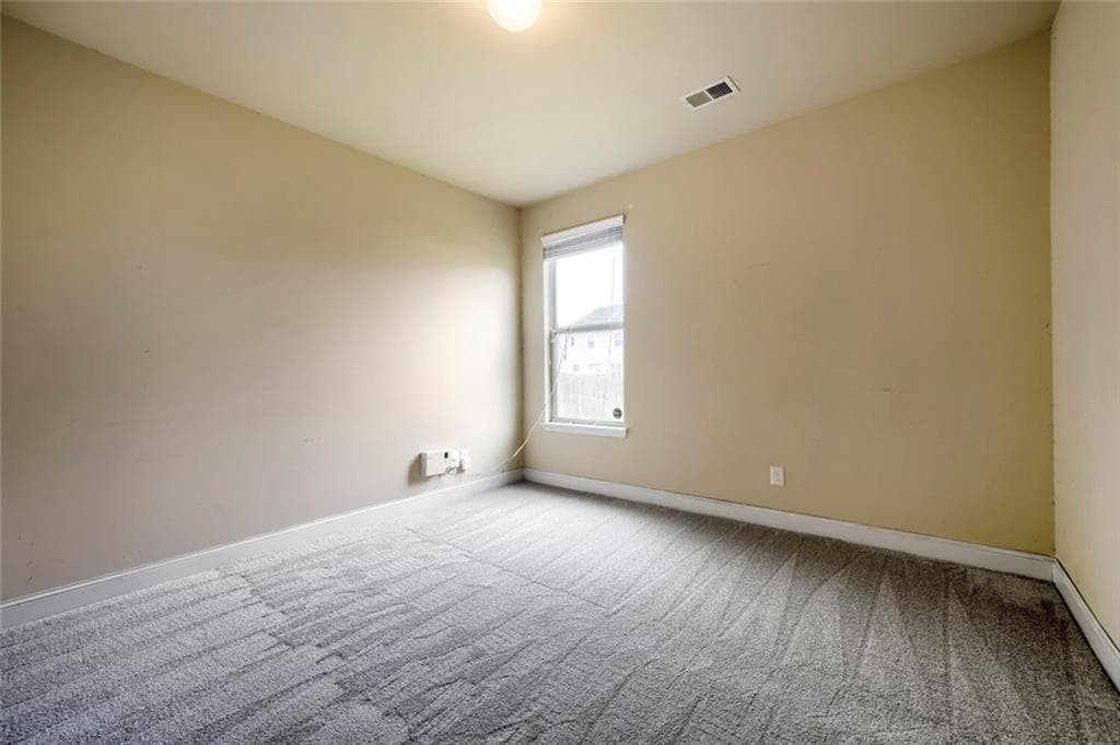 4 bedroom, 3 bathroom, 2,420 sq ft single family residence for sale at 2351 Willow Shade Lane, Loganville, GA 30052 — photo 9