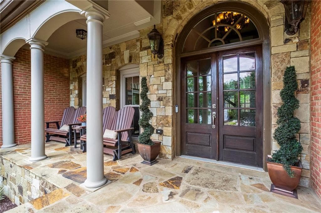 5 bedroom, 6 bathroom, 7,416 sq ft single family residence for sale at 31 Brownson Court, Acworth, GA 30101 — photo 3