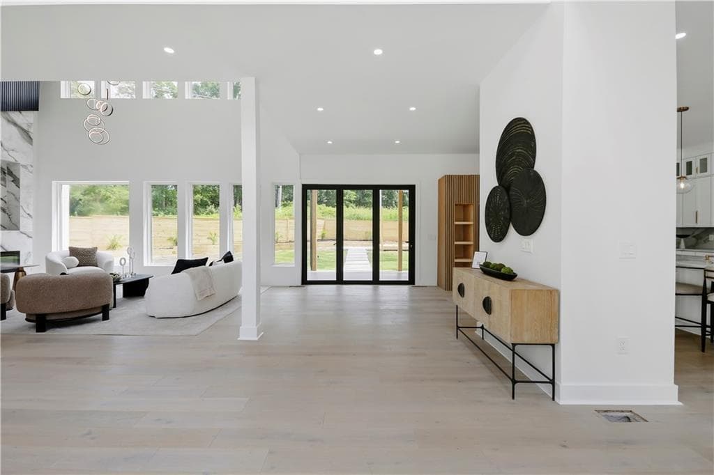 5 bedroom, 7 bathroom, 6,300 sq ft single family residence for sale at 1969 Clairmont Terrace, Brookhaven, GA 30345 — photo 5