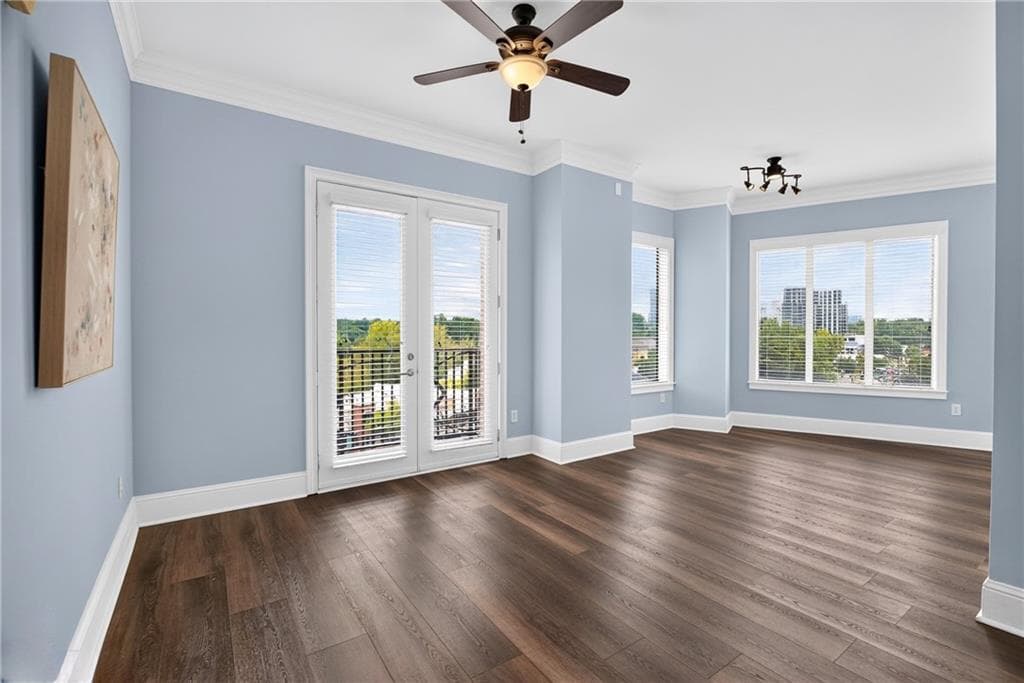 2 bedroom, 2 bathroom, 1,218 sq ft condominium for sale at 2277 Peachtree Road 610, Atlanta, GA 30309 — photo 2