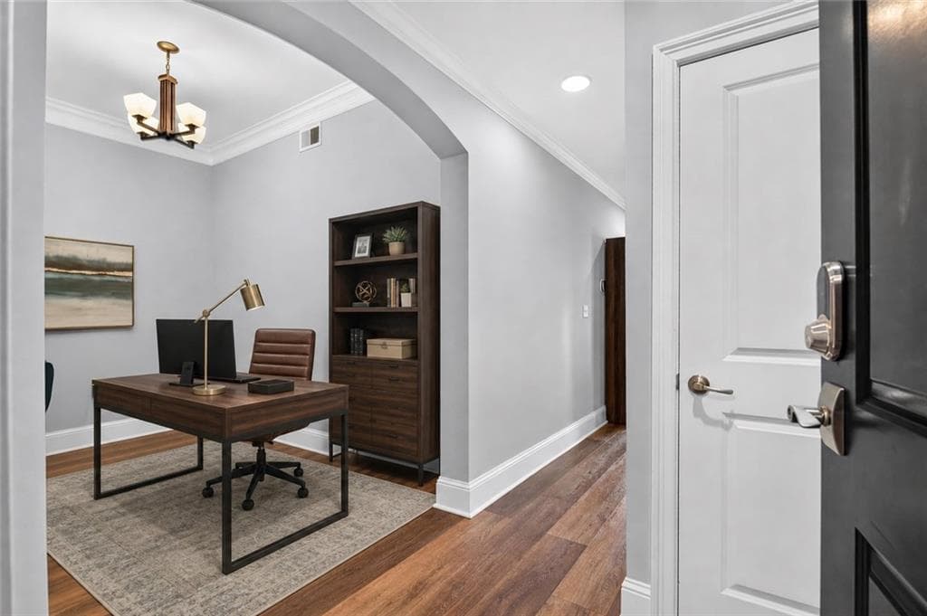 2 bedroom, 2 bathroom, 1,218 sq ft condominium for sale at 2277 Peachtree Road 610, Atlanta, GA 30309 — photo 7