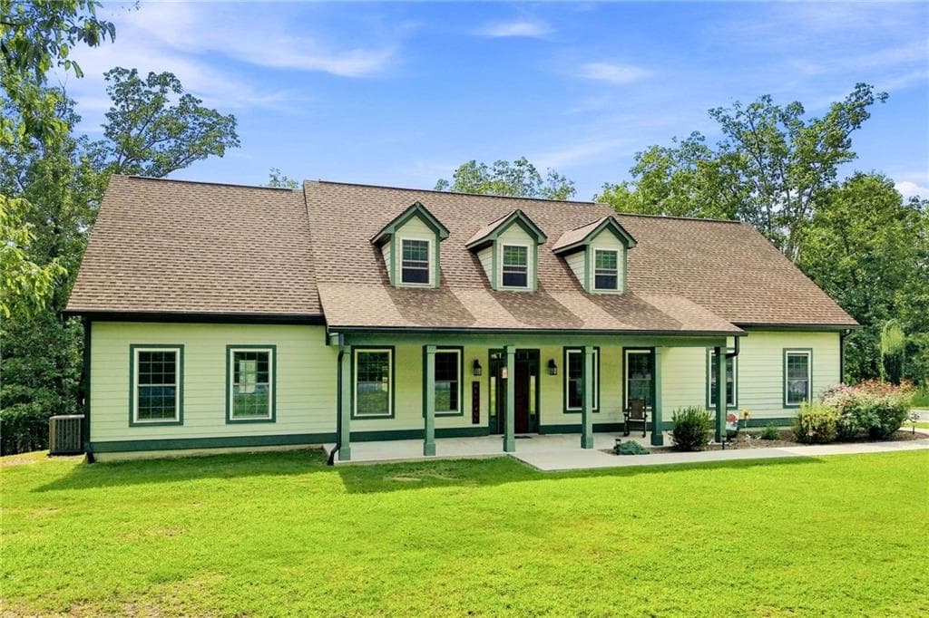 3 bedroom, 3 bathroom, 1,928 sq ft single family residence for sale at 145 Ridgeline Road, Talking Rock, GA 30175 — photo 2
