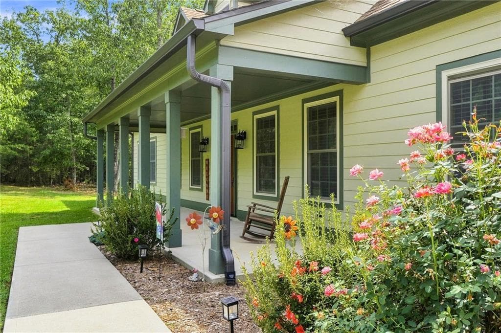 3 bedroom, 3 bathroom, 1,928 sq ft single family residence for sale at 145 Ridgeline Road, Talking Rock, GA 30175 — photo 5