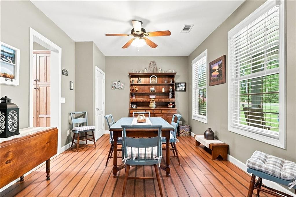 3 bedroom, 3 bathroom, 1,928 sq ft single family residence for sale at 145 Ridgeline Road, Talking Rock, GA 30175 — photo 9