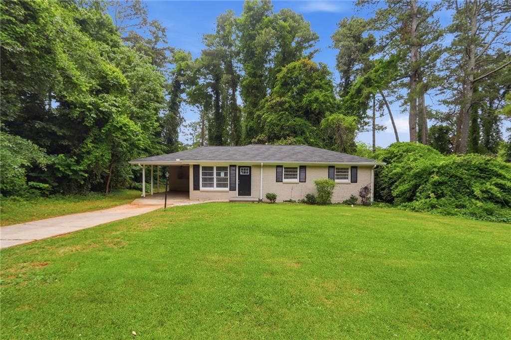 3 bedroom, 1 bathroom, 1,107 sq ft single family residence under contract at 1678 Lee Street, Decatur, GA 30035 — photo 2