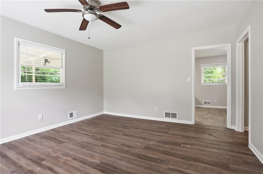 3 bedroom, 1 bathroom, 1,107 sq ft single family residence under contract at 1678 Lee Street, Decatur, GA 30035 — photo 10