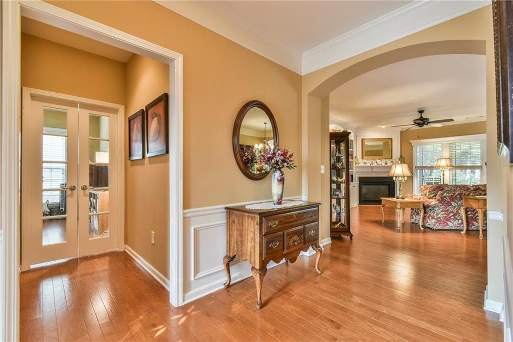 2 bedroom, 2 bathroom, 1,734 sq ft single family residence for sale at 6347 Canebridge Lane, Hoschton, GA 30548 — photo 7