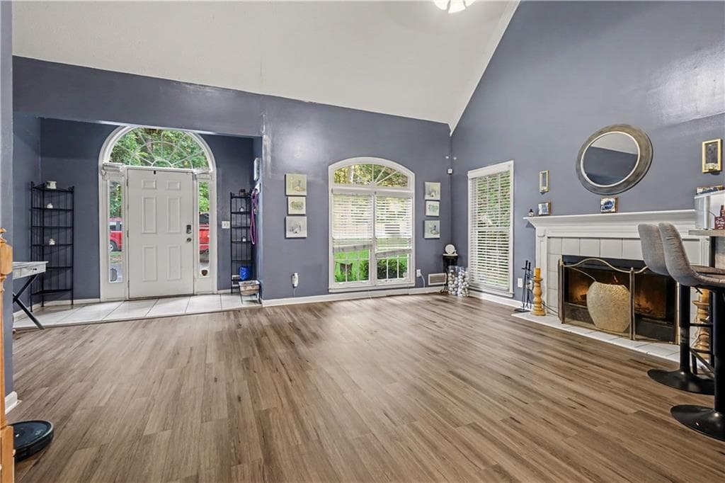 3 bedroom, 3 bathroom, 1,960 sq ft single family residence under contract at 5152 PANOLA MILL Drive, Stonecrest, GA 30038 — photo 2