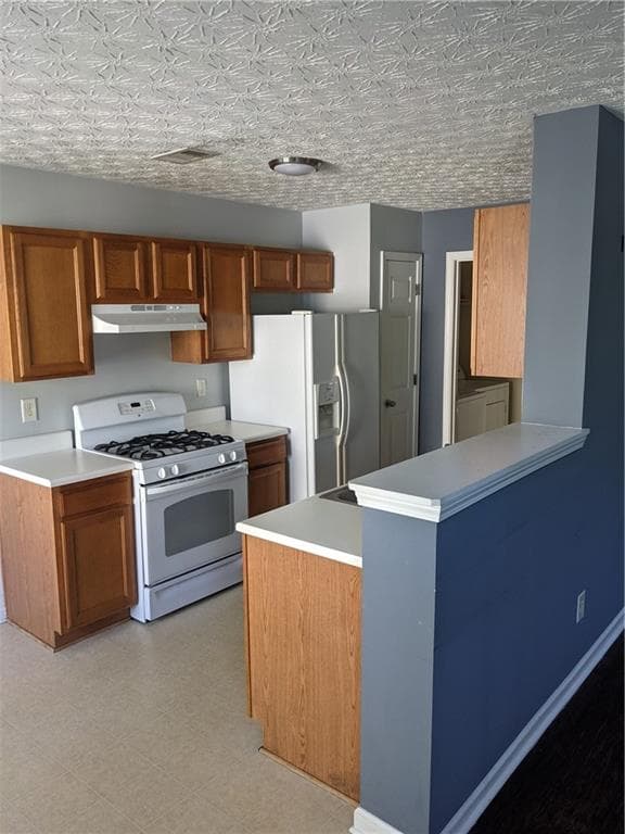 2 bedroom, 3 bathroom, 1,814 sq ft townhouse for sale at 2150 Lenox Avenue, Decatur, GA 30035 — photo 6