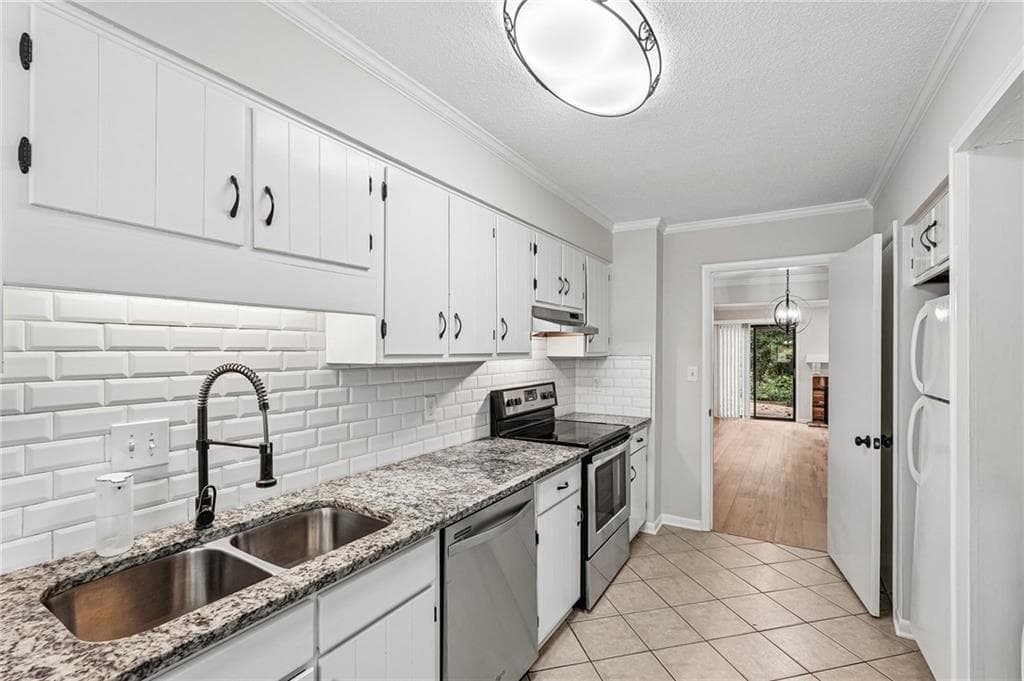 2 bedroom, 3 bathroom, 1,288 sq ft condominium for sale at 3509 Stonewall Place, Atlanta, GA 30339 — photo 9