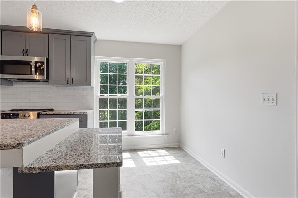 3 bedroom, 2 bathroom, 3,304 sq ft single family residence for sale at 1336 Fate Conn Road, Canton, GA 30114 — photo 6