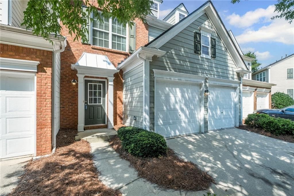 3 bedroom, 3 bathroom, 1,750 sq ft townhouse for rent at 13444 Marrywood Court, Alpharetta, GA 30004 for $2,800 a month — photo 2