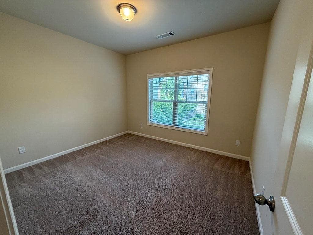 4 bedroom, 3 bathroom, 1,964 sq ft townhouse for rent at 2568 Village Park Bend, Duluth, GA 30096 for $2,400 a month — photo 8