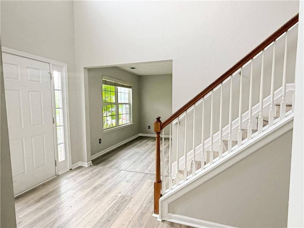 4 bedroom, 3 bathroom, 2,872 sq ft single family residence for rent at 3865 Crescent Walk Lane, Suwanee, GA 30024 for $2,850 a month — photo 10