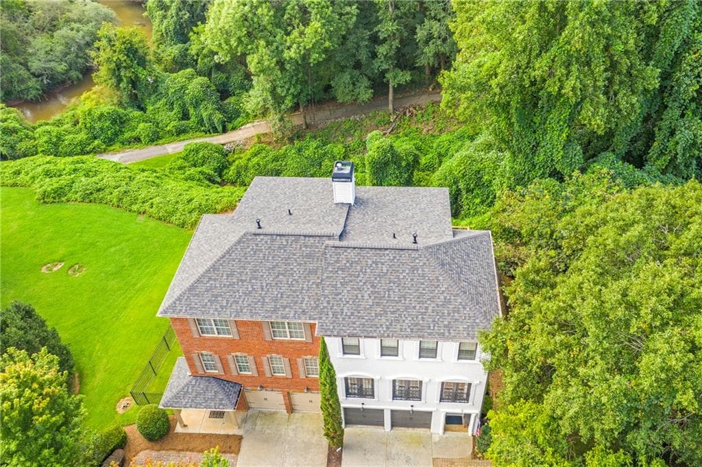 3 bedroom, 3 bathroom, 2,034 sq ft townhouse for rent at 59 Oxbo Road, Roswell, GA 30075 for $5,600 a month — photo 2