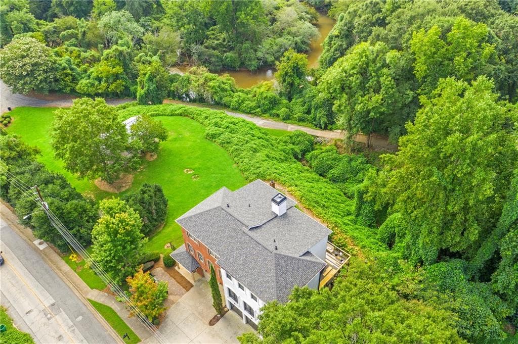 3 bedroom, 3 bathroom, 2,034 sq ft townhouse for rent at 59 Oxbo Road, Roswell, GA 30075 for $5,600 a month — photo 3