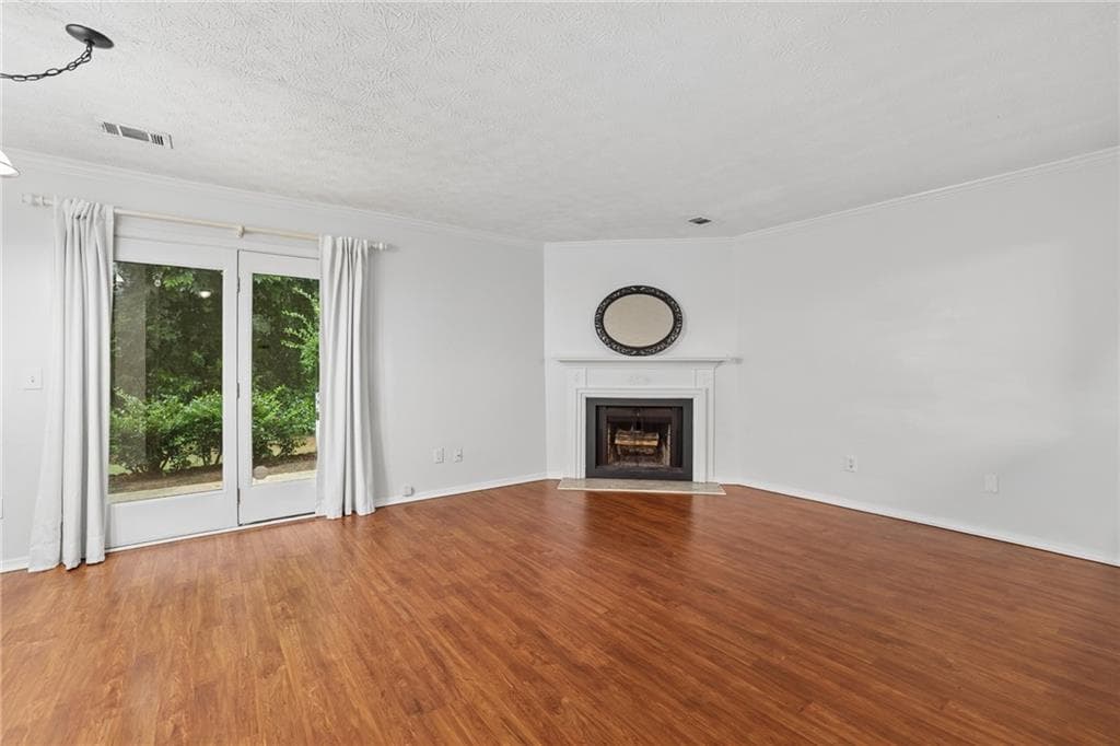 2 bedroom, 3 bathroom, 1,200 sq ft townhouse for sale at 2906 Queen Anne Court, Sandy Springs, GA 30350 — photo 5