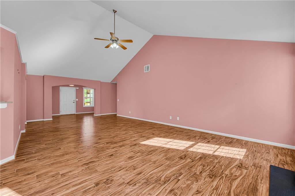 4 bedroom, 2 bathroom, 1,976 sq ft single family residence for sale at 123 Berry Hill Lane, Hoschton, GA 30548 — photo 8