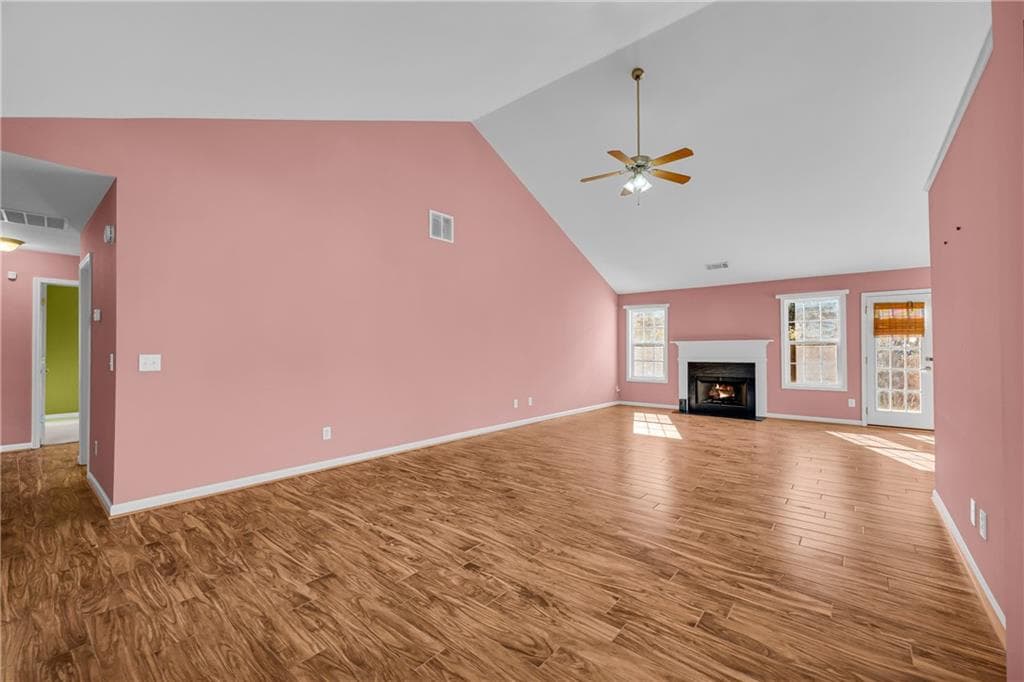 4 bedroom, 2 bathroom, 1,976 sq ft single family residence for sale at 123 Berry Hill Lane, Hoschton, GA 30548 — photo 10