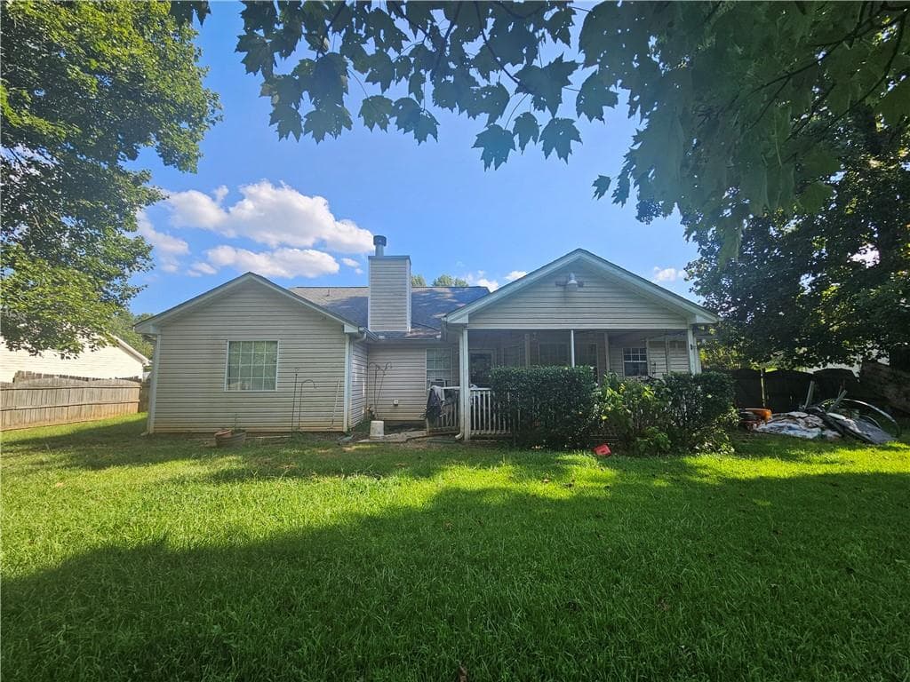 3 bedroom, 2 bathroom, 1,313 sq ft single family residence under contract at 85 Pleasant Hills Drive, Covington, GA 30016 — photo 4