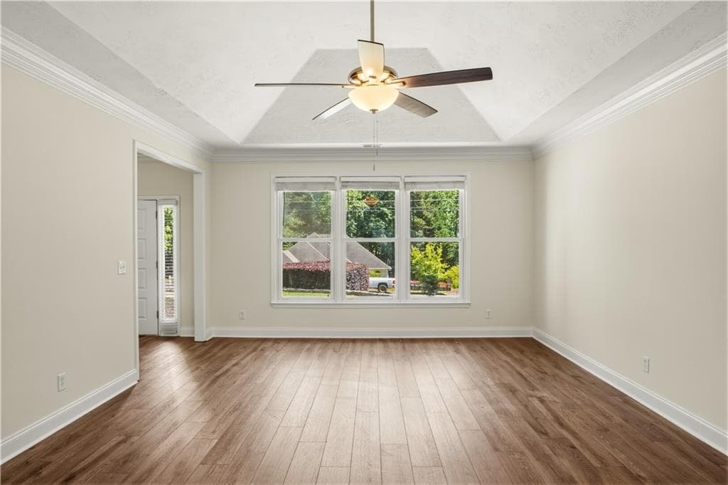 3 bedroom, 2 bathroom, 2,576 sq ft single family residence for sale at 709 Oak Moss Drive, Lawrenceville, GA 30043 — photo 10