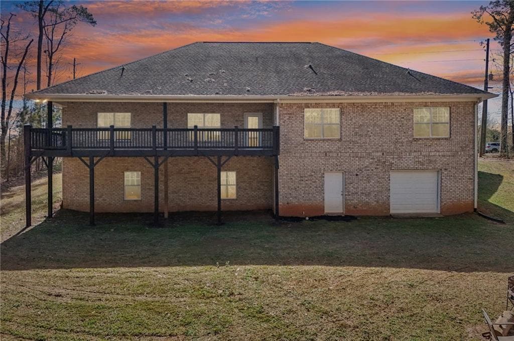 4 bedroom, 3 bathroom, 2,582 sq ft single family residence for sale at 7055 Bannister Road, Cumming, GA 30028 — photo 2