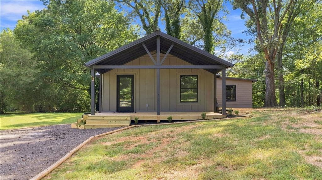 3 bedroom, 2 bathroom, 1,451 sq ft single family residence for sale at 13 W Center Road, Rome, GA 30161 — photo 4