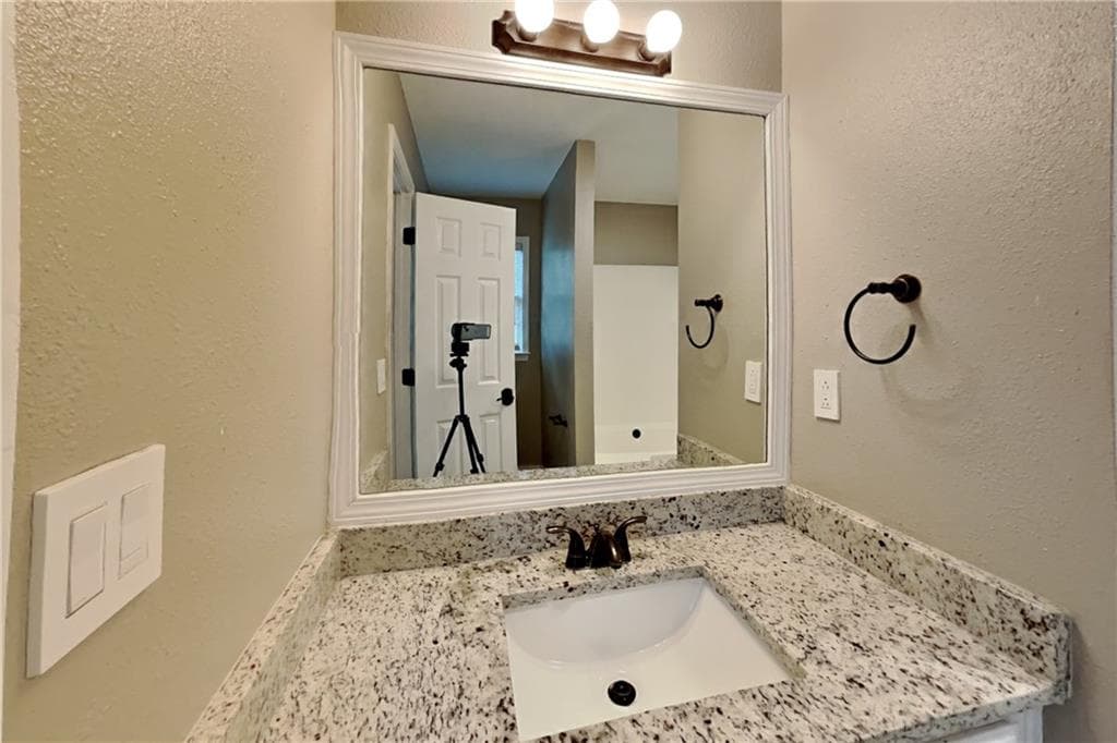 3 bedroom, 2 bathroom, 1,438 sq ft single family residence for rent at 23 Mindy Court, Dallas, GA 30132 for $1,800 a month — photo 8