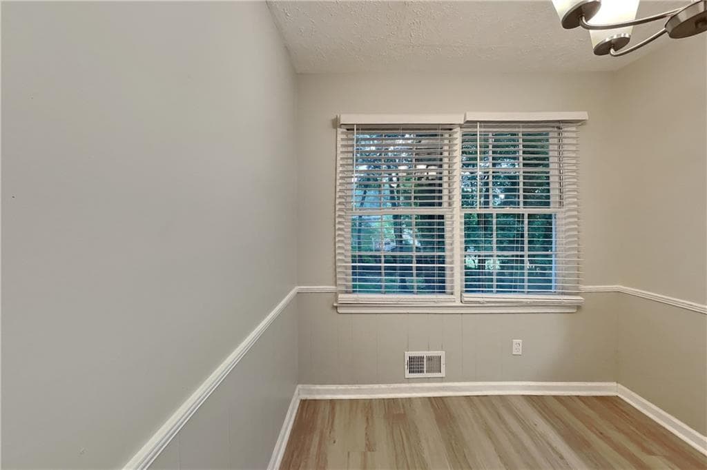 4 bedroom, 3 bathroom, 2,181 sq ft single family residence for rent at 3643 S Marlborough Drive, Tucker, GA 30084 for $2,340 a month — photo 6